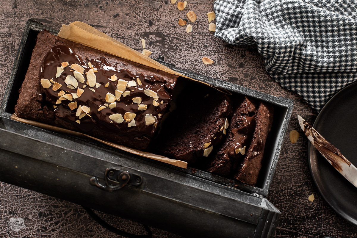 Plumcake van eiwitten met cacao