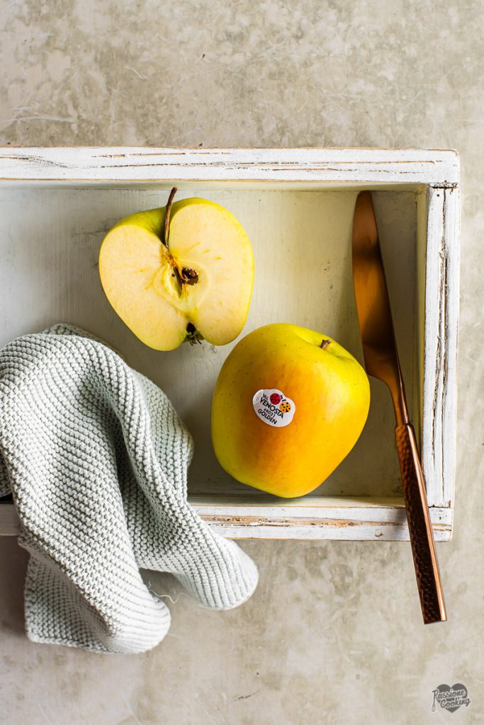 Salade met geroosterde bloemkool en Golden Delicious-appels