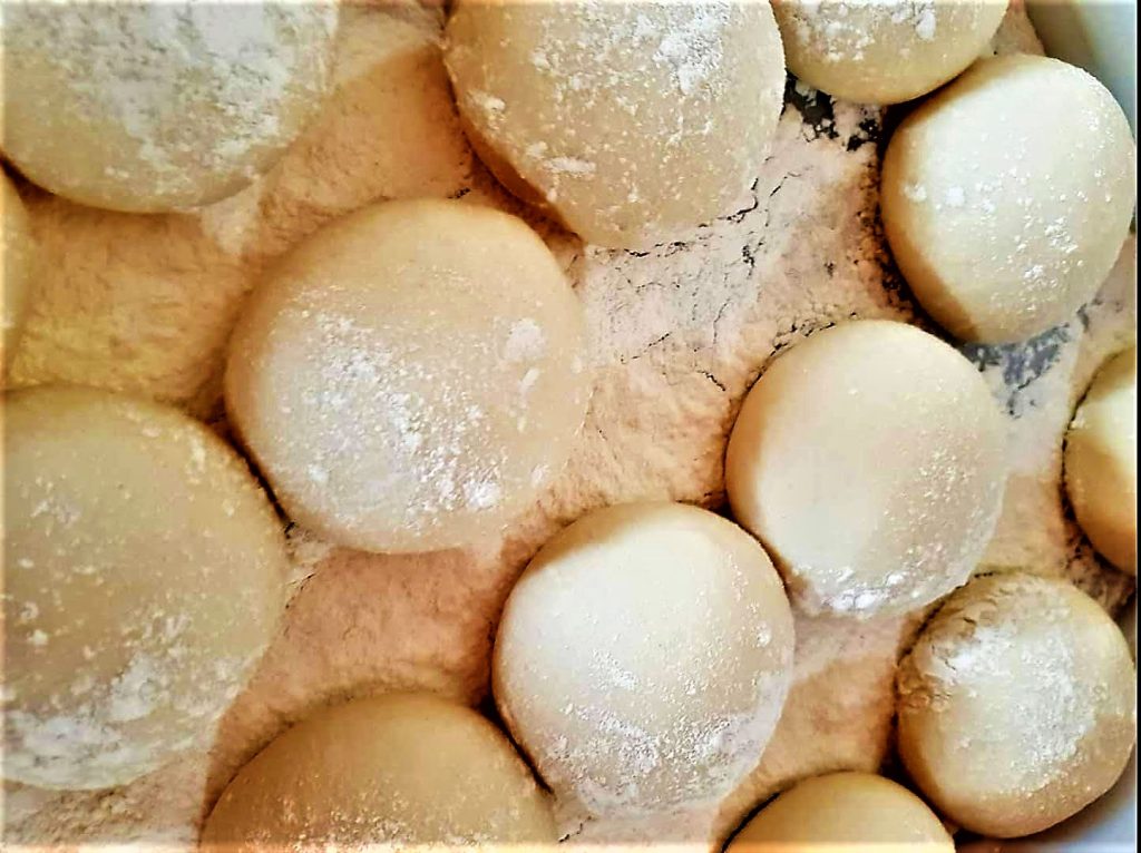 De brioches col tuppo uit Messina