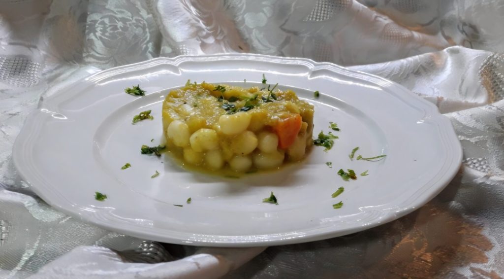 Gnocchetti met preisaus en zwaardvis