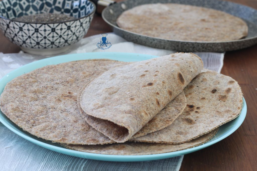 Volkoren piadina met chiazaad