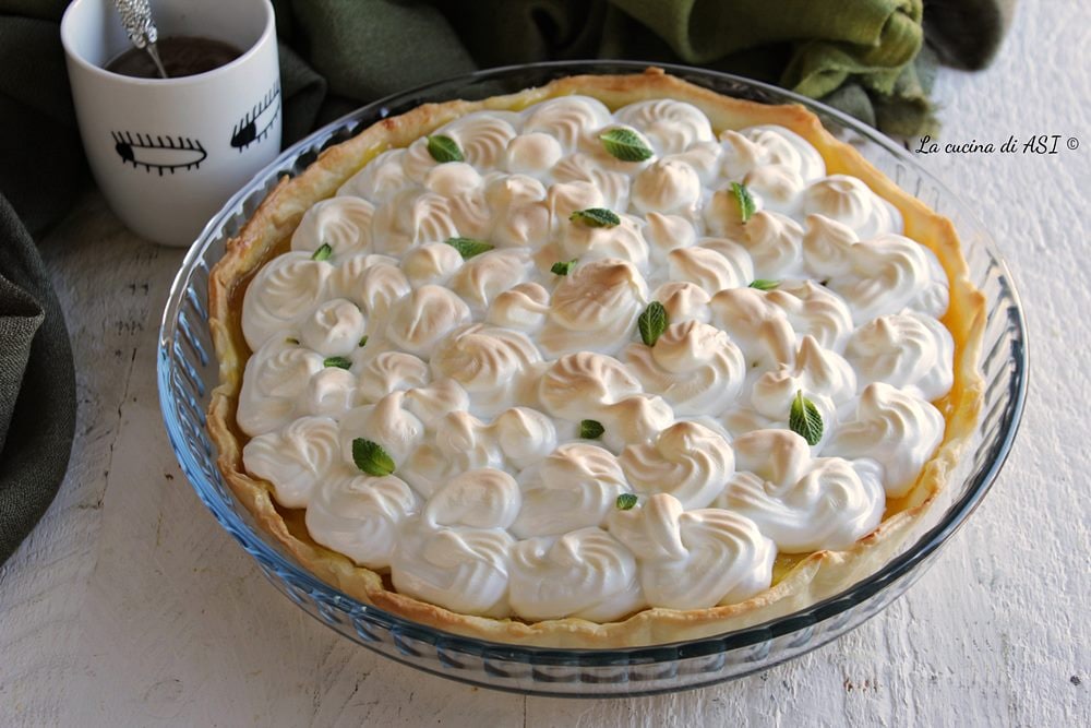 Zeer romige citroentaart met meringue