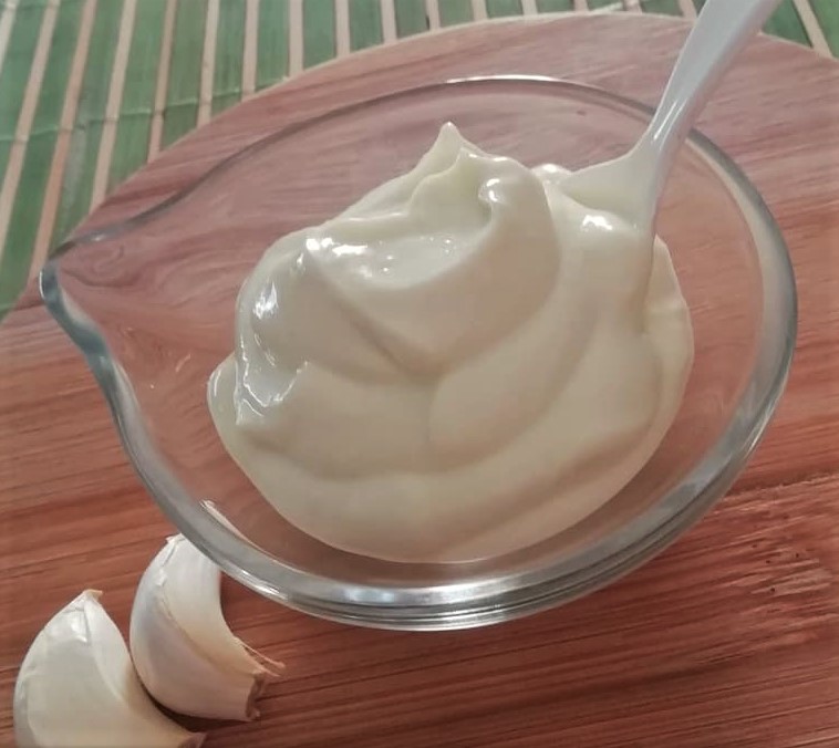 DE AIOLI OF ALLIOLI SAUS ZONDER EIEREN