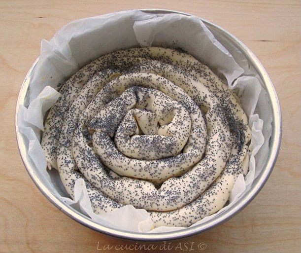 gevulde-bladerdeegrol