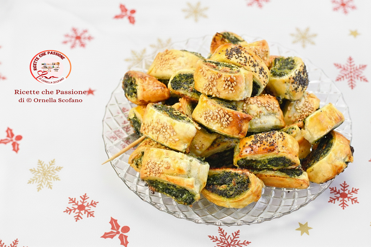 Bladerdeeghapjes met ricotta en spinazie voor de feestdagen