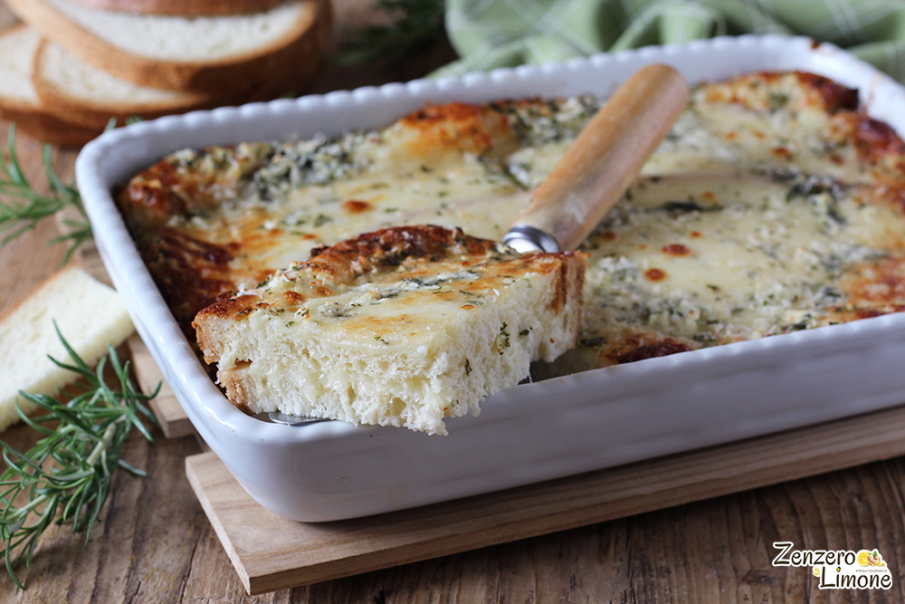 Brood en provolone ovenschotel