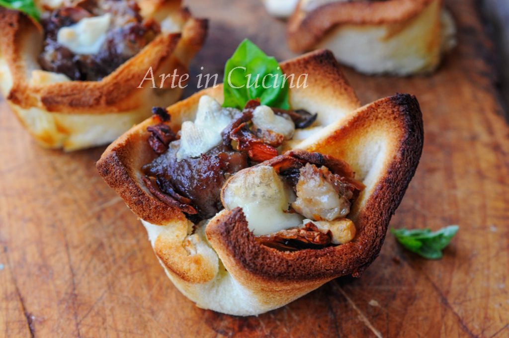 Broodmandjes met champignons en worst snel recept vickyart arte in cucina