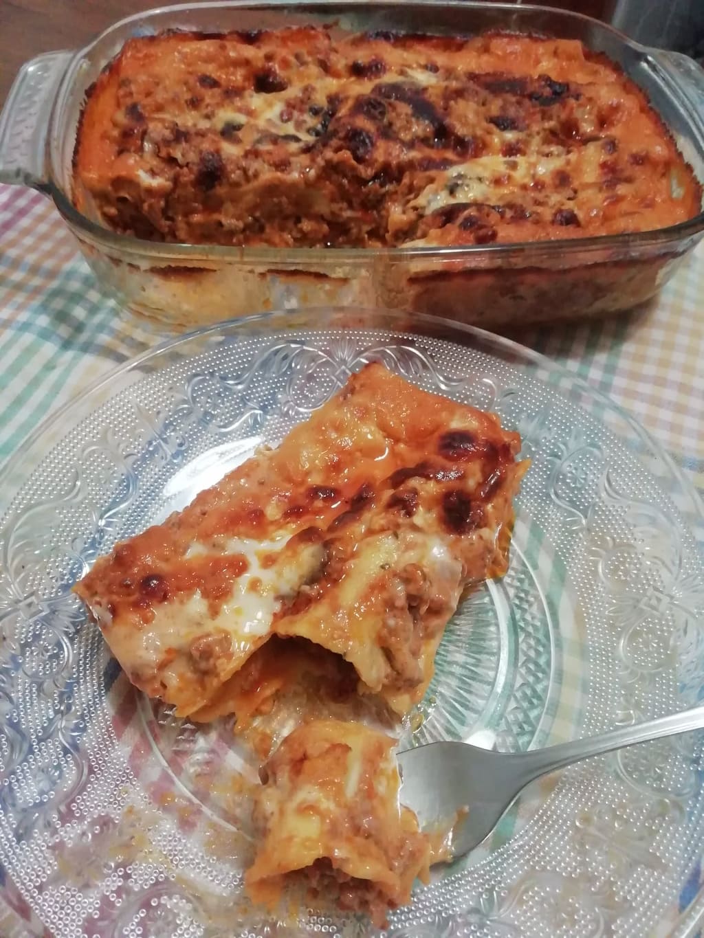 CANNELLONI MET VLEES met ragu’ en bechamelsaus