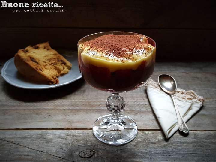 Engelse Trifle met pandoro of panettone