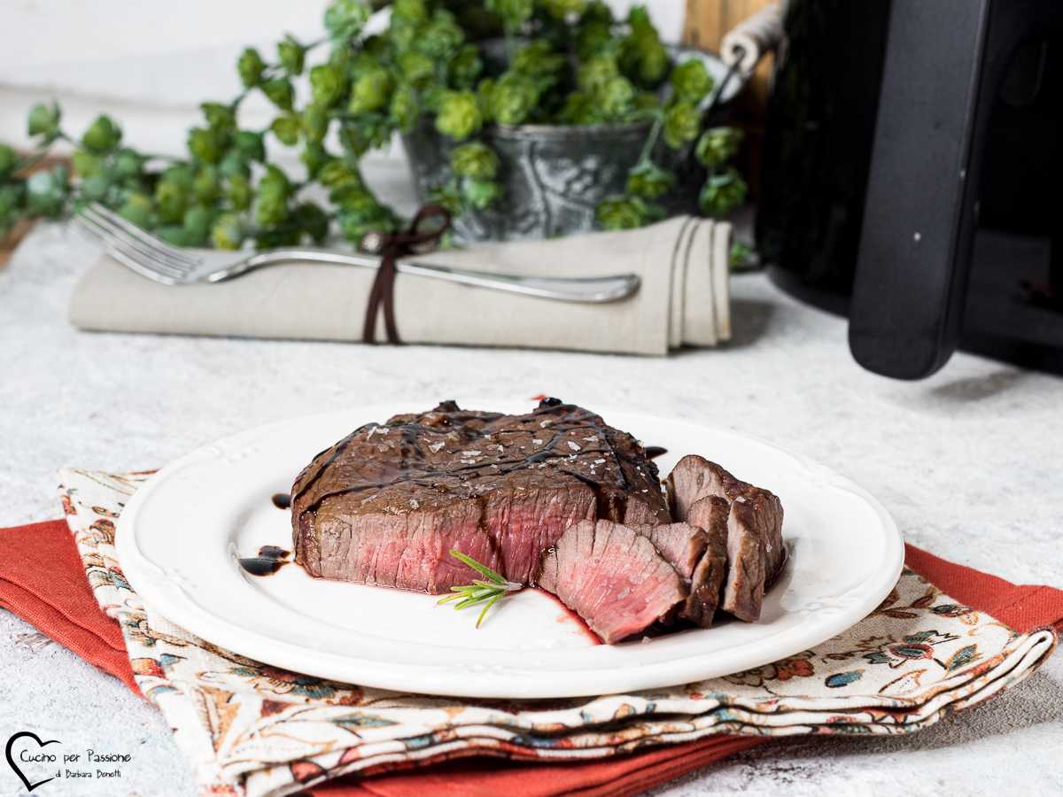 GEGRILDE RUNDVLEES IN DE AIRFRYER