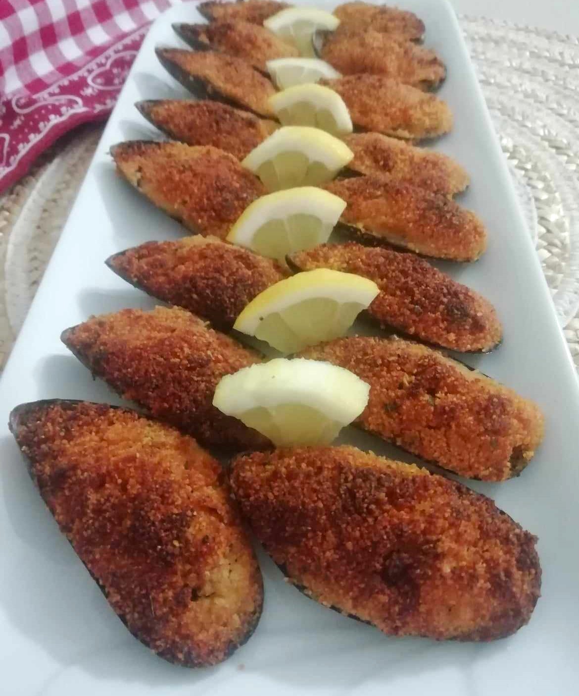 GEVULDE MOSSELEN met een heteluchtfriteuse