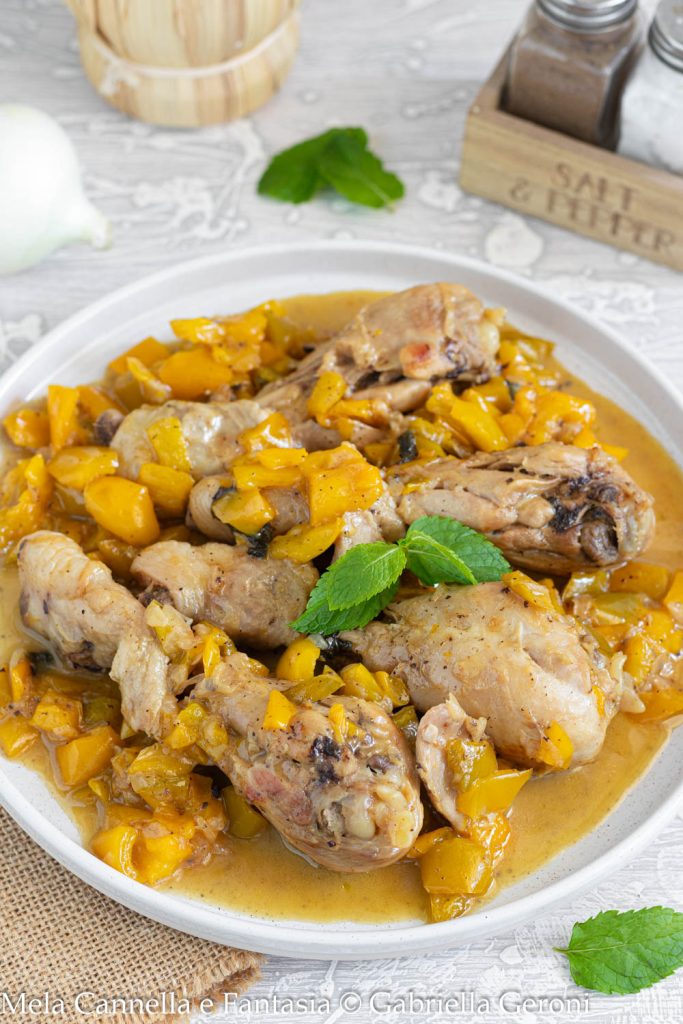 kippenpoten met paprika