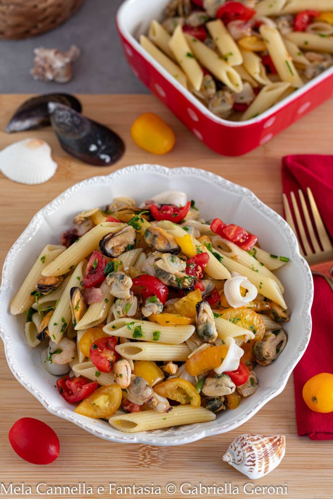 koude pasta met vis, gemakkelijk en snel te bereiden