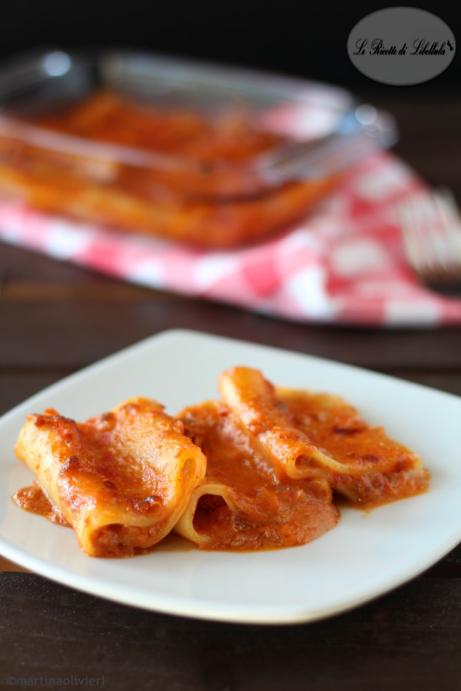 Paccheri uit de oven met ragu en bechamelsaus