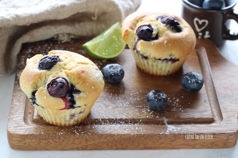 muffin met blauwe bessen en limoen zonder boter