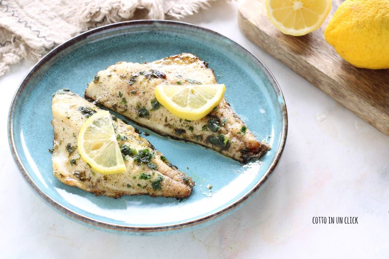 zeebaarsfilets met citroen in de pan, heel gemakkelijk en smakelijk