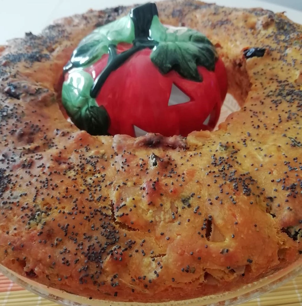 VEGAN RUSTIEKE KRANS met pompoen en tofu