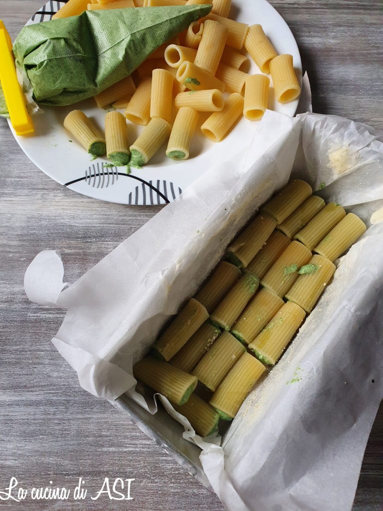 ovenkoek van gevulde rigatoni