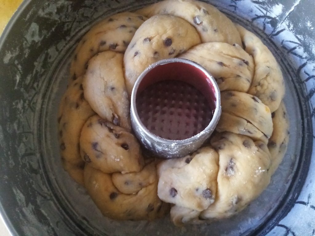 gekruide vlecht met chocolade bakken