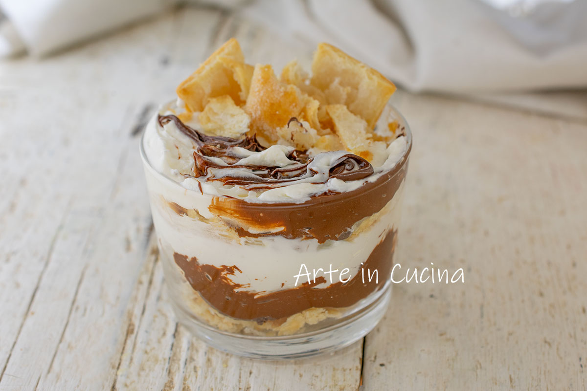 Tiramisù met bladerdeeg, Nutella en slagroom