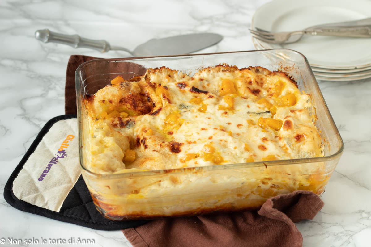 Witte lasagne met pompoen en gorgonzola