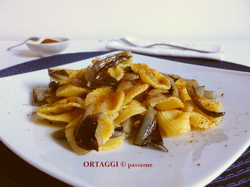 pasta met rode radicchio en bottarga ORTAGGI © passione - Sara Grissino