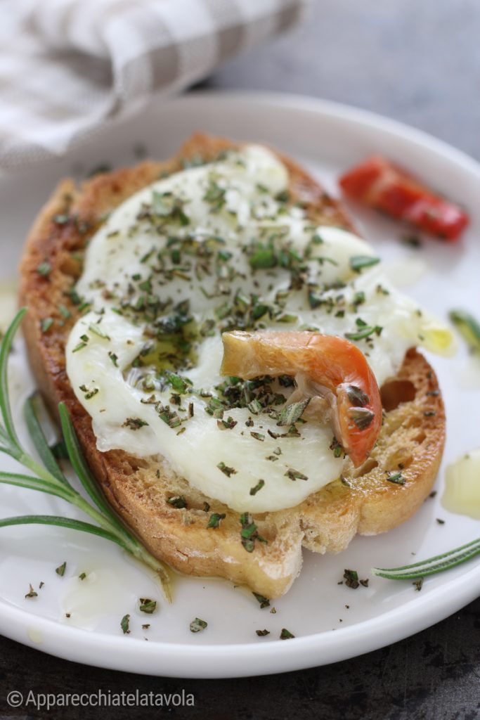 bruschette met rozemarijn