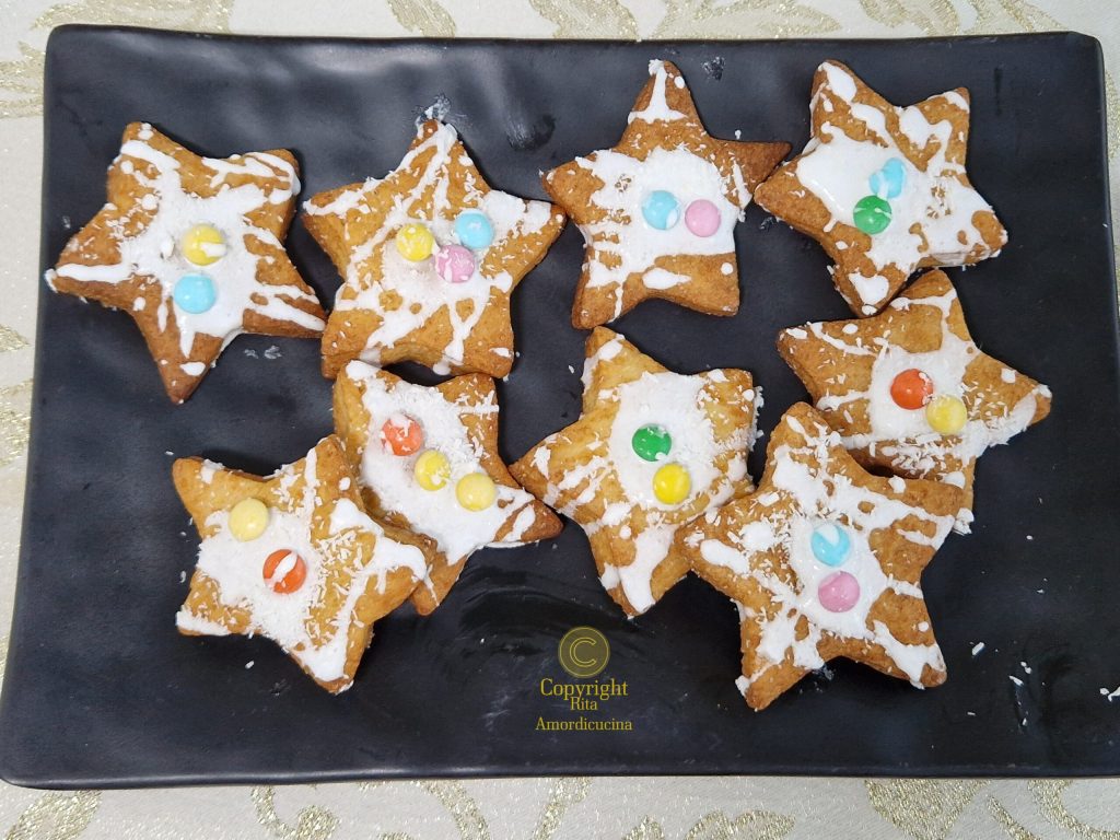 De koekjes met suikerconfetti