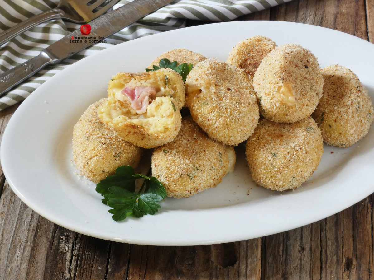 Gevulde Aardappelballetjes uit de Oven