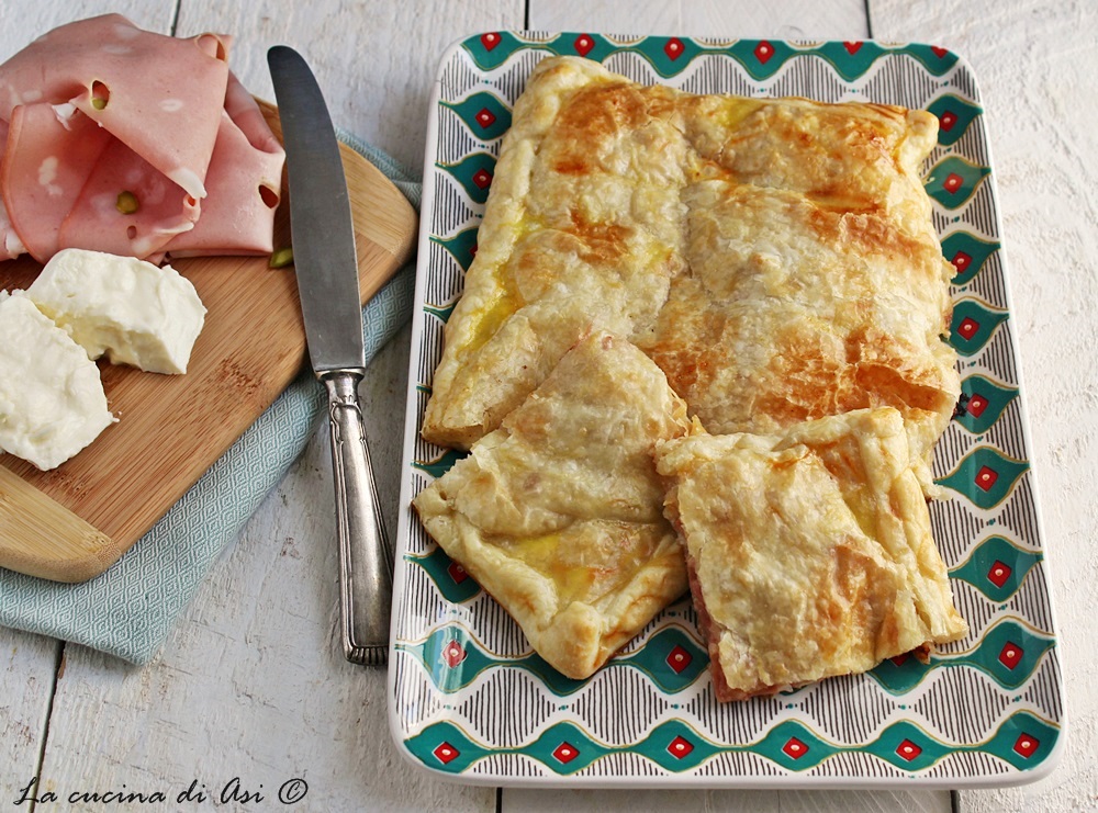 Hartige taart met mortadella