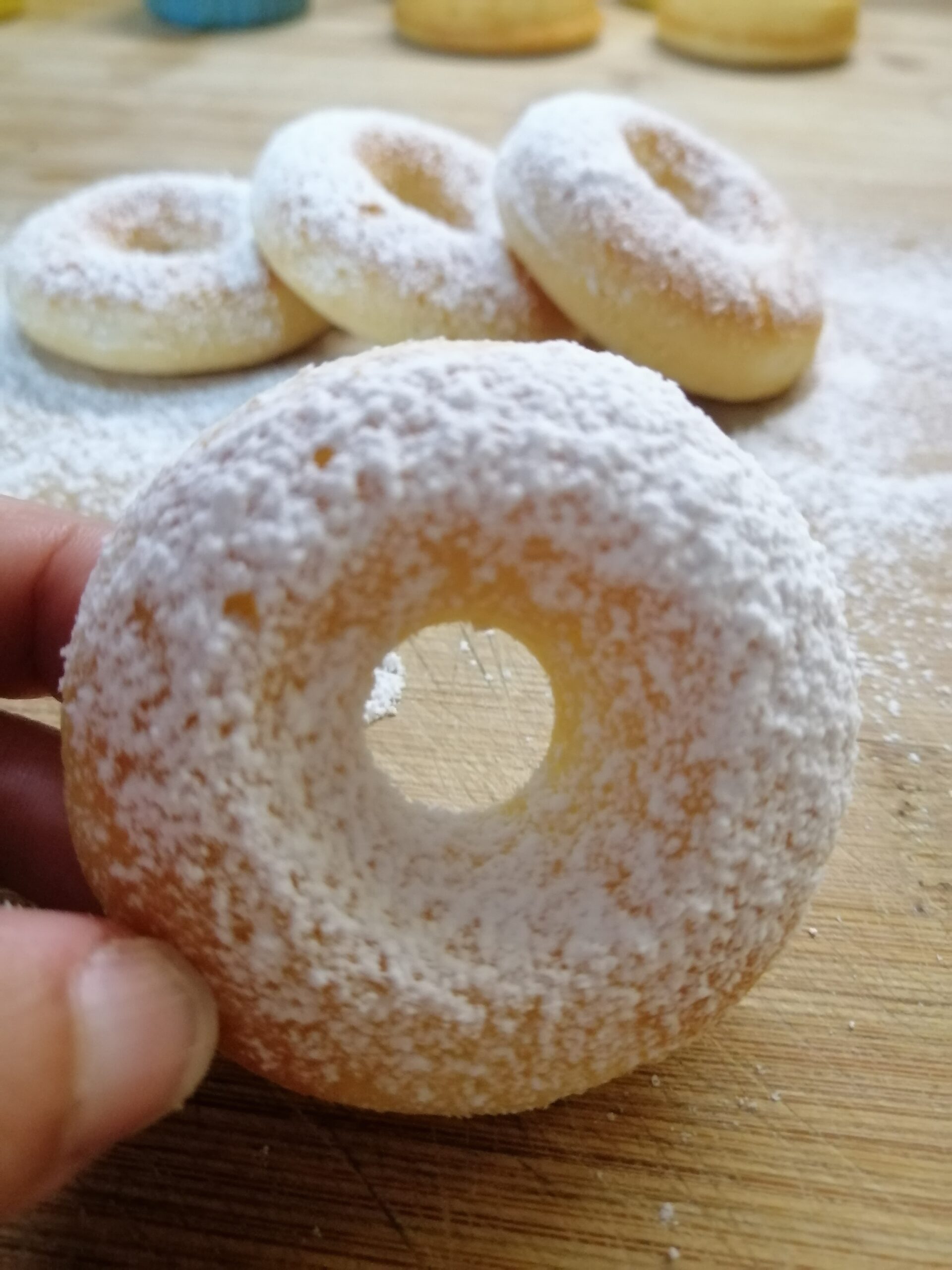 Zachte Citroendonutjes