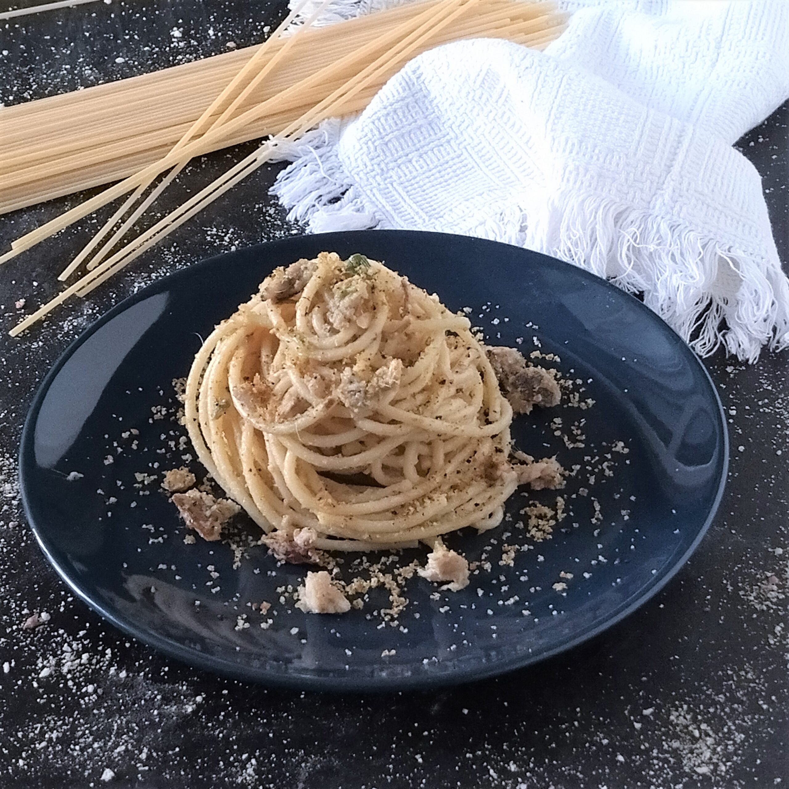 Spaghettoni met verse ansjovis