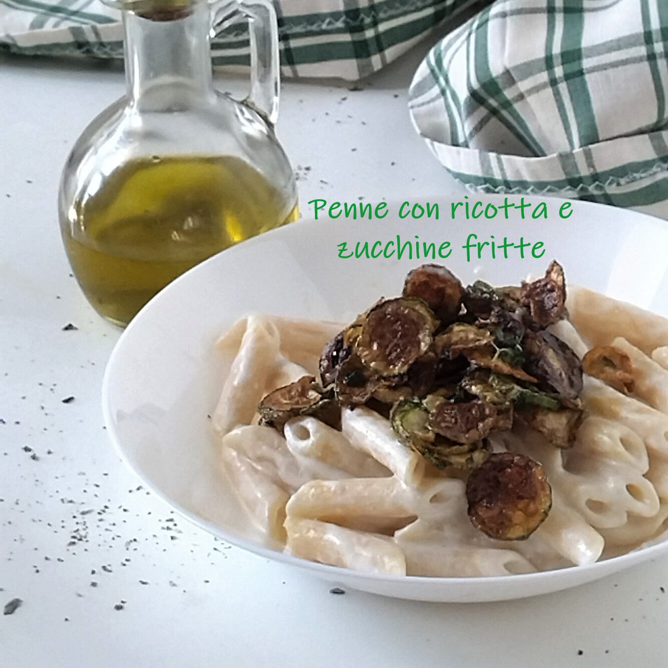 Penne met ricotta en gebakken courgettes