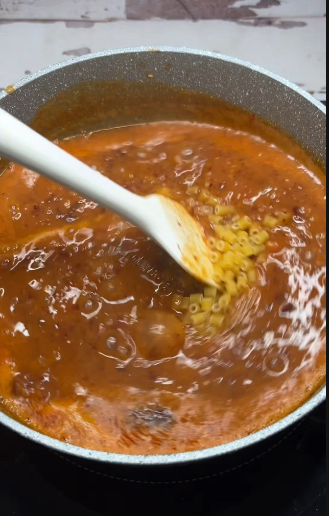 romige pasta en bonen