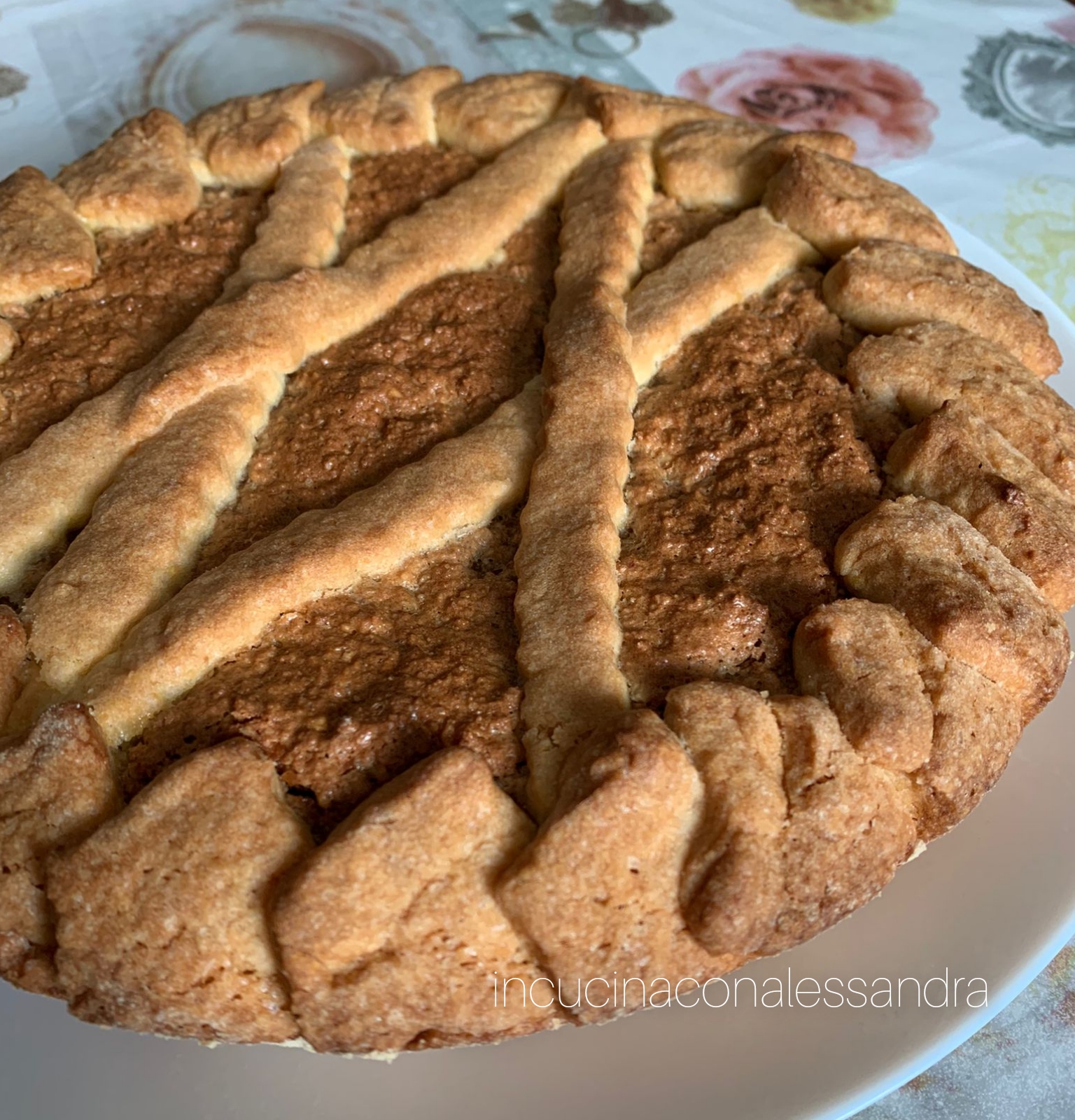 Taart met bekken en amaretti