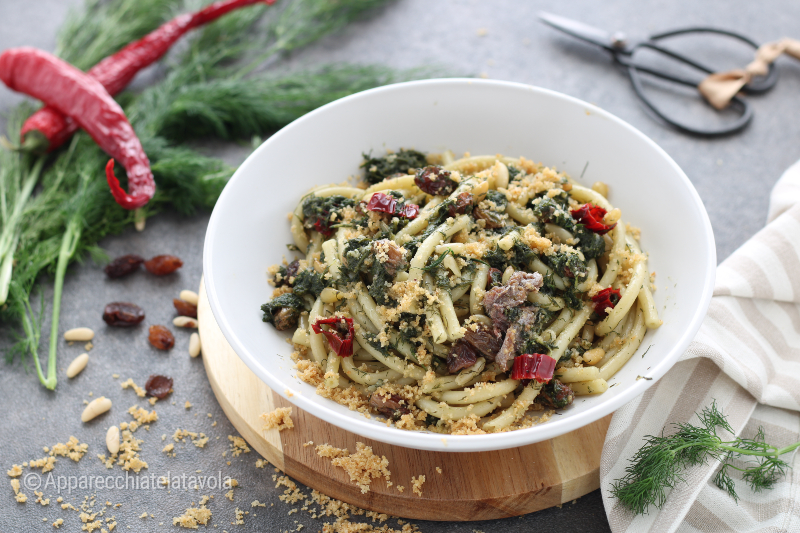 PASTA MET WILDE VENKEL EN ANSJOVIS