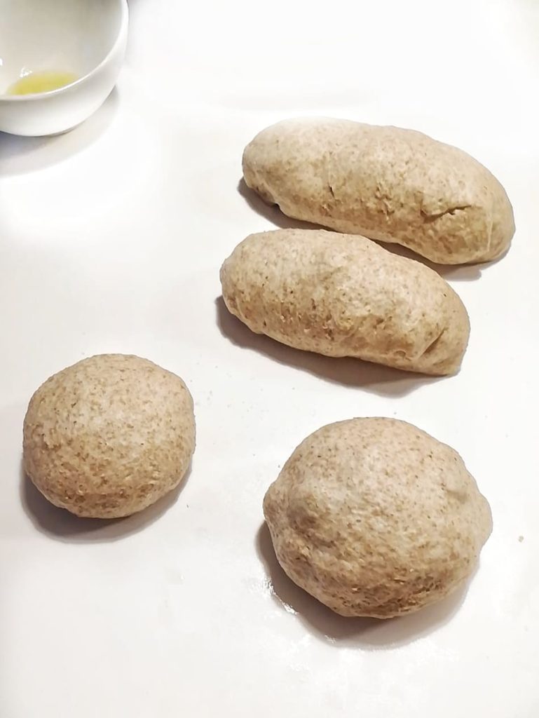 Volkorenbrood met olijven