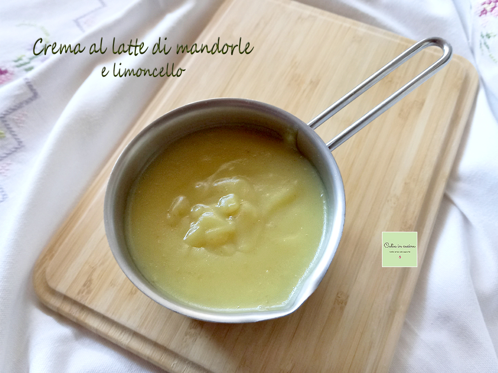 Amandelmelkroom met limoncello