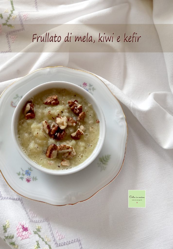 appel, kiwi en kefir smoothie met walnoten