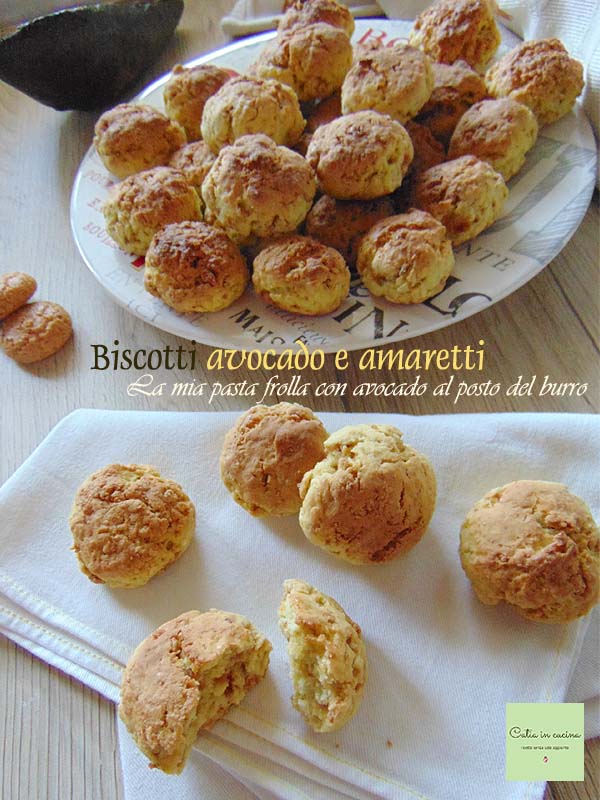 avocado en amaretti koekjes