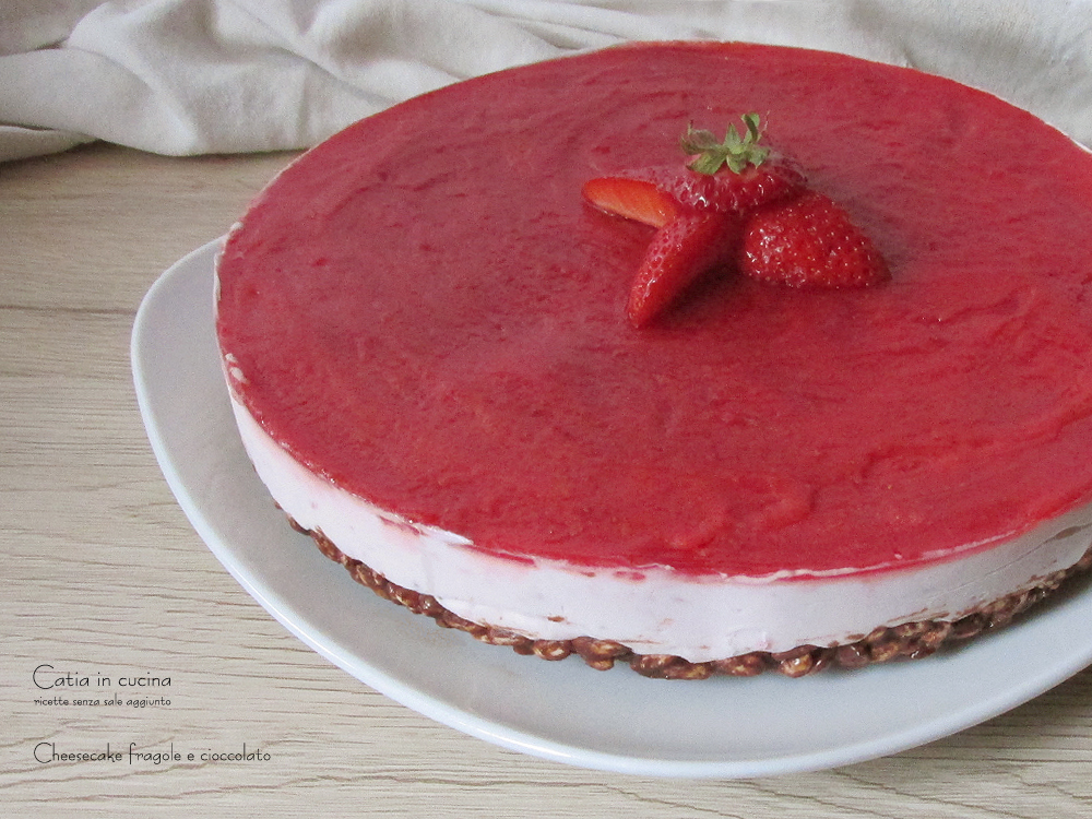 cheesecake aardbeien en chocolade
