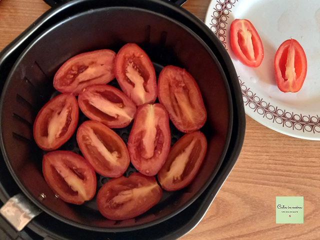 kook de tomaten in de airfryer