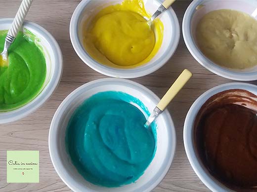 gekleurde ringvormige cake - kleuren