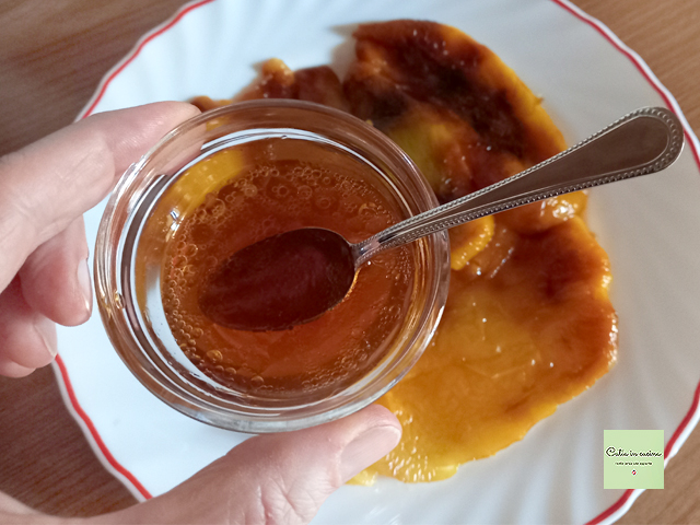 maak de geroosterde paprika's op smaak