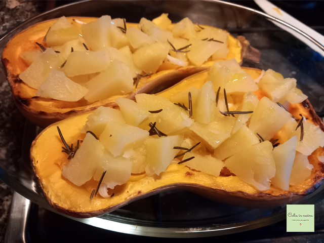 gevulde violinpompoen met aardappelen