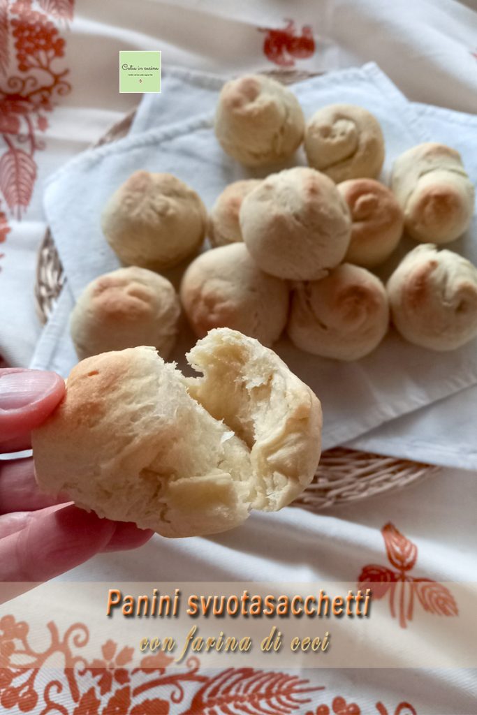 leegmaken broodjes met kikkererwtenmeel