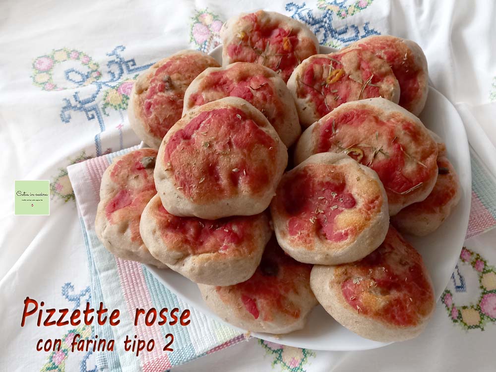 Rode semi-volkoren pizzette (met meel type 2)