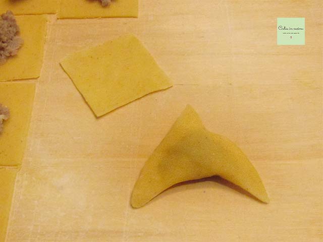 vormen van de cappelletti - randen afsluiten