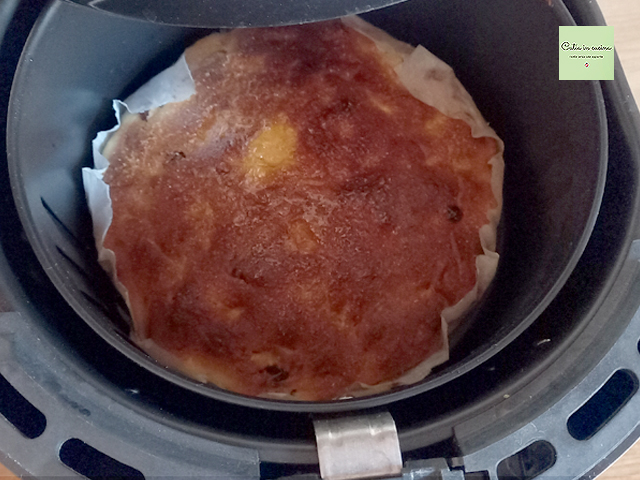 zoete focaccia in airfryer te hoog gebakken