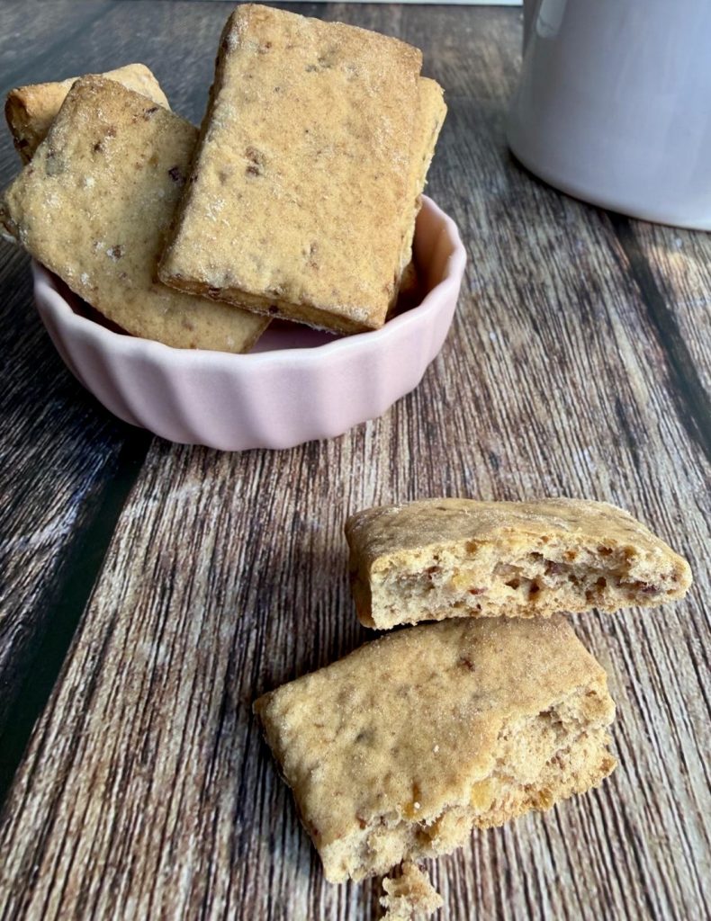 zelfgemaakte zachte dadelkoekjes zonder suiker